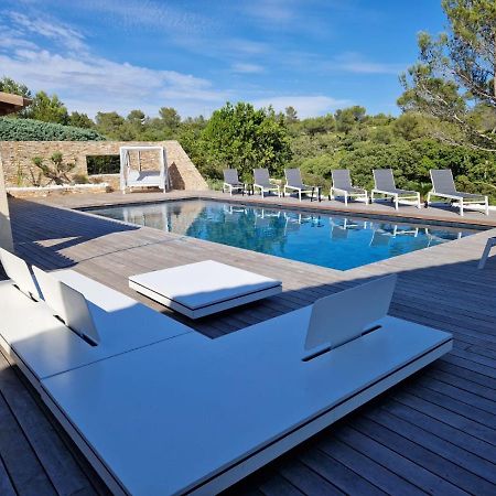Magnifique Villa De Luxe Au Coeur De La Garrigue Nimes Bagian luar foto