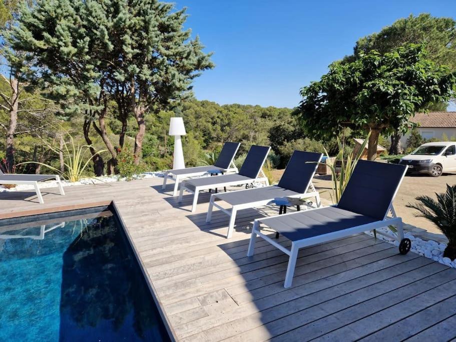 Magnifique Villa De Luxe Au Coeur De La Garrigue Nimes Bagian luar foto